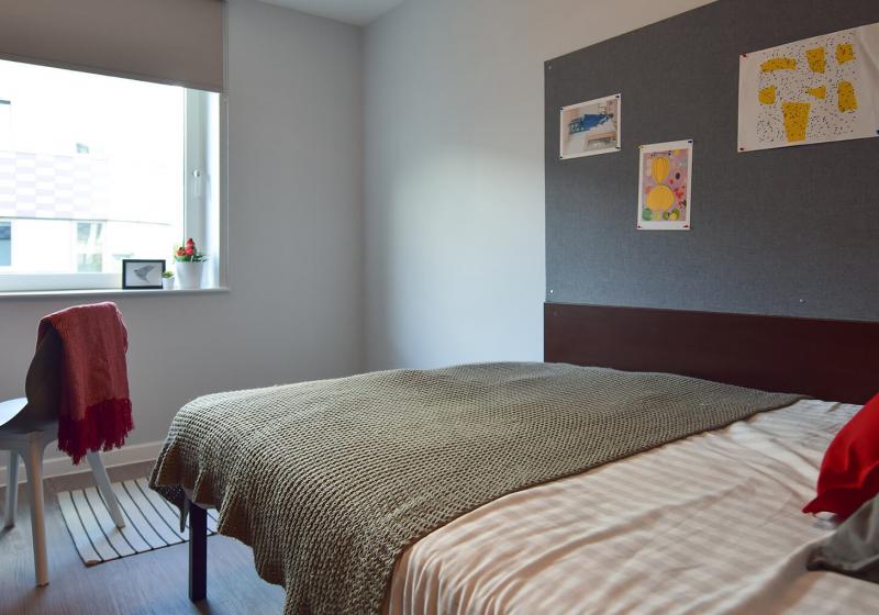 iQ Highbury