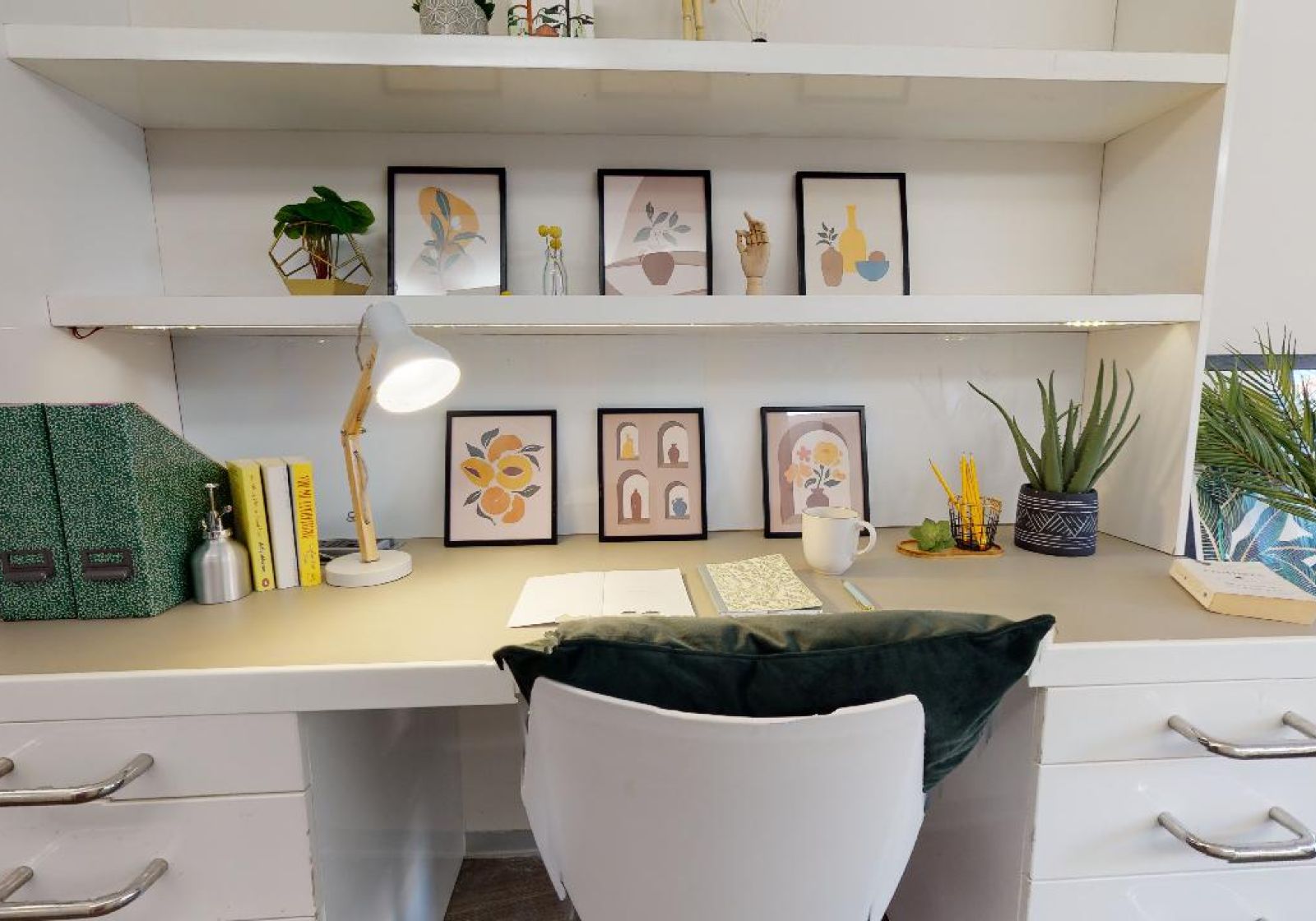 iQ Flinders House