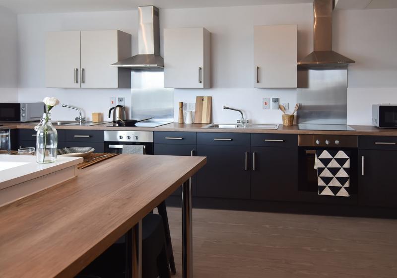 iQ Highbury